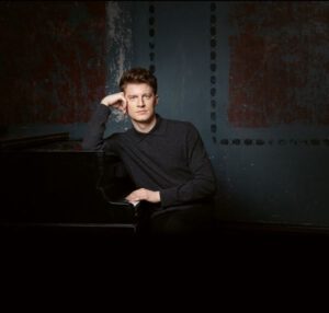 Pianist Alexander Krichel (Foto: Reimar von Wienskowski)
