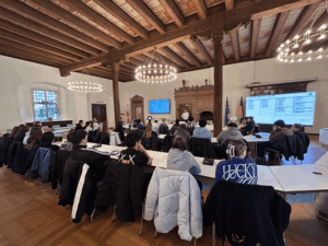 Schüler im Rathaus Altenburg (Foto: Denise Neumann)