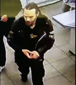 Zeugenaufruf nach räuberischem Diebstahl in Altenburg