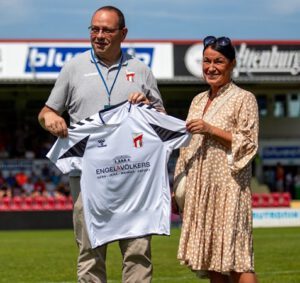Engel & Völkers wird neuer Partner des ZFC Meuselwitz (Foto: Verein)