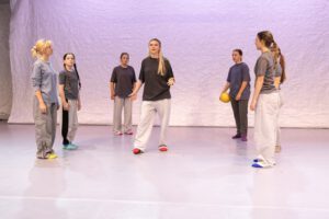 42 Milligramm - Inszenierung des Jugendtheaterclubs MASKENfabrik (Foto: Ronny Ristok)
