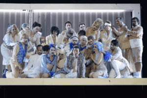 „La Traviata“_Opernchor und Solisten des Theaters Altenburg Gera (Foto: Ronny Roistok)